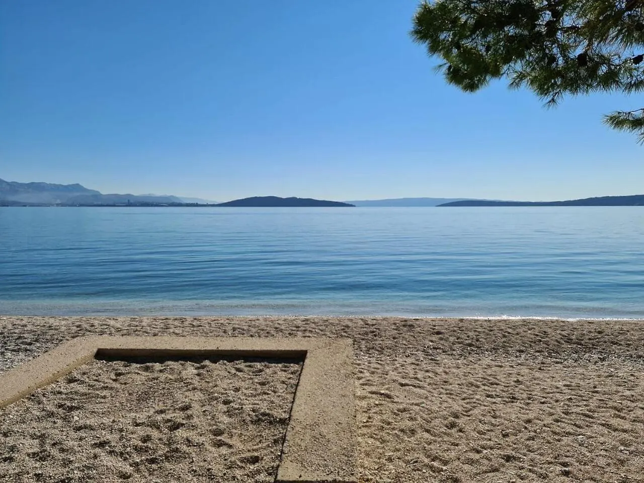 Amaizing Apartment Near Airport Kastel Stafilic