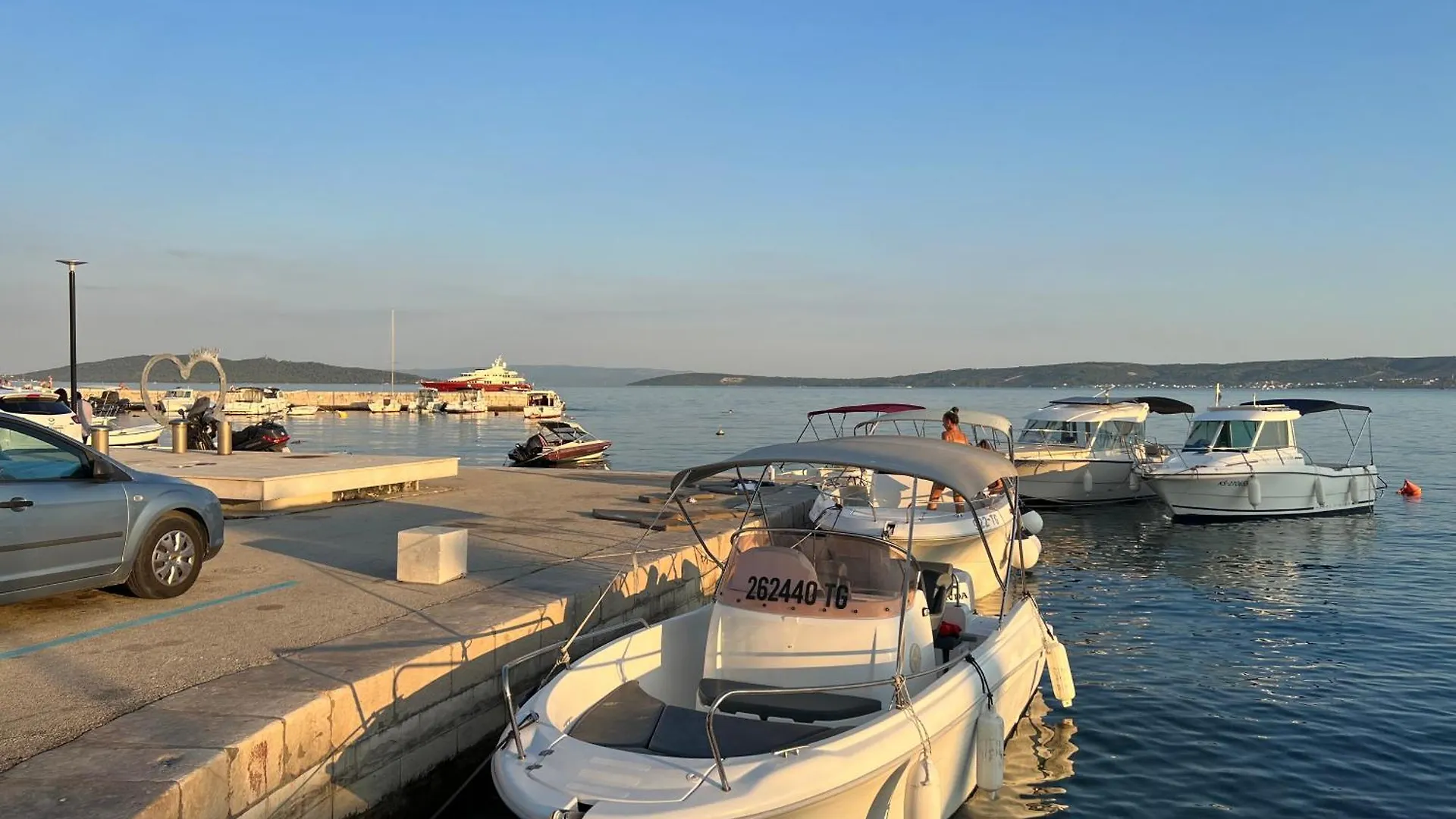 Amaizing Apartment Near Airport Kastel Stafilic